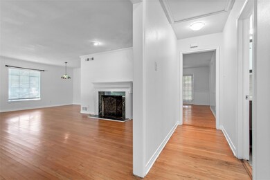 6915 Inverness Ln, Dallas, TX 75214 - photo 4