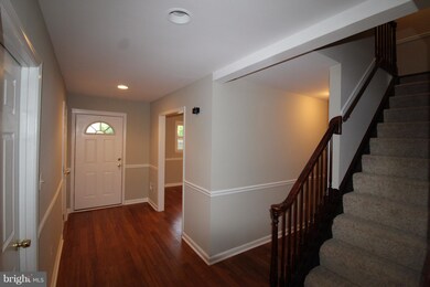 17737 Silcott Springs Rd, Purcellville, VA 20132 - photo 7