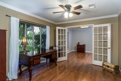 1402 Baker Dr, Tomball, TX 77375 - photo 4