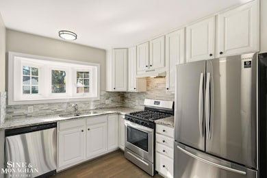 20521 Lancaster St, Harper Woods, MI 48225 - photo 7