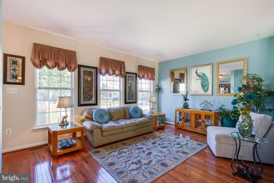 5541 Hobsons Choice Loop, Manassas, VA 20112 - photo 6