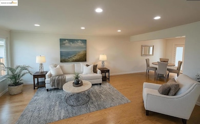 301 Discovery Bay Blvd, Discovery Bay, CA 94505 - photo 2