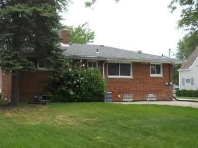 3048 Lincoln St, Highland, IN 46322 - photo 3