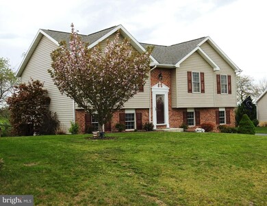 1632 Hamilton Hills Dr, Chambersburg, PA 17202 - photo 5