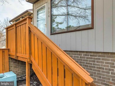 1804 Westwind Way unit 80, McLean, VA 22102 - photo 2