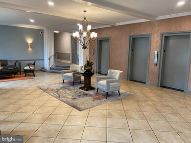 346 E Lancaster Ave unit 204, Wynnewood, PA 19096 - photo 3