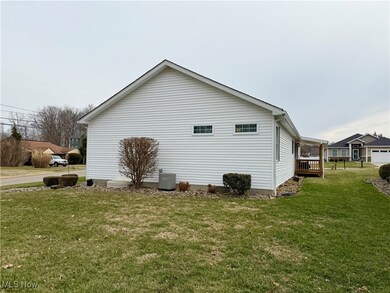 2 Coopers Ln, Williamstown, WV 26187 - photo 4