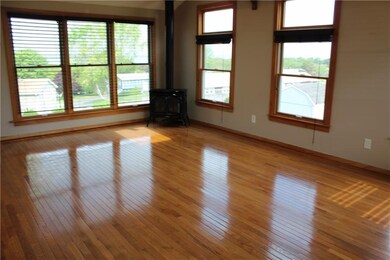 8 Algonquin Dr, Middletown, RI 02842 - photo 3