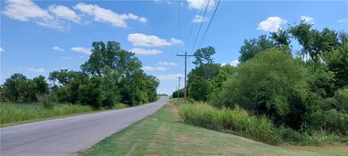 Access off of Fox Ln