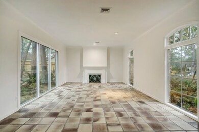 12358 Longworth Ln, Houston, TX 77024 - photo 6