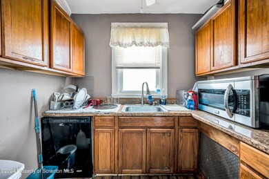 4 Stark St, Pittston, PA 18640 - photo 5