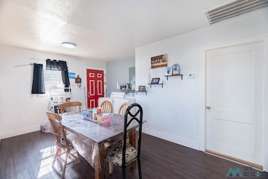 720 Maple St, Clovis, NM 88101 - photo 2