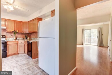 152 Firethorn Ct unit 13-4, Upper Marlboro, MD 20774 - photo 5