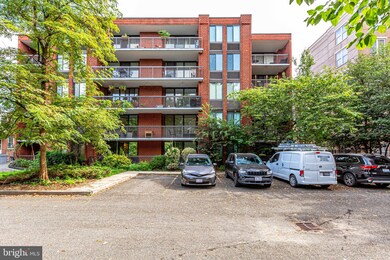 1318 22nd St NW unit 204, Washington, DC 20037 - photo 3