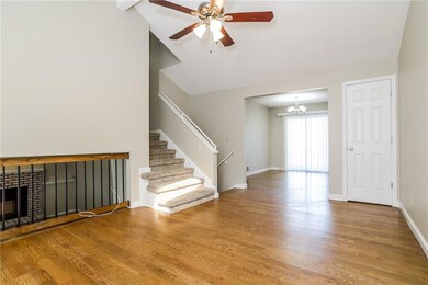 618 W Sunrise Dr, Belton, MO 64012 - photo 4