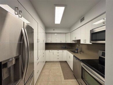 Towers 100 - 600 unit 414, Aventura, FL 33180 - photo 4