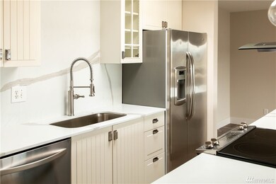 Monaco Villa unit 509B, Mercer Island, WA 98040 - photo 4