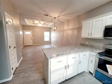 1813 Davenport St unit 4, Weslaco, TX 78596 - photo 5