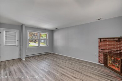 04-Living Room