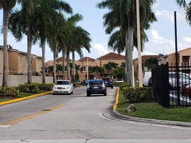 12509 NW 11th Ln unit 108, Miami, FL 33182 - photo 4