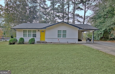 240 Lynnwood Ave, Tyrone, GA 30290 - photo 2