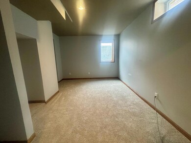 5239 N 6th St, Minneapolis, MN 55430 - photo 7