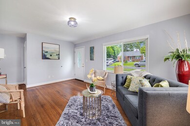 9006 Highland Dr, Adelphi, MD 20783 - photo 5