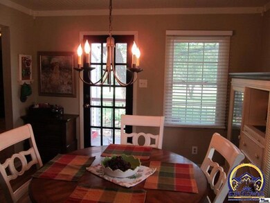 4933 SW Wanamaker Rd, Topeka, KS 66610 - photo 2