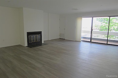 Oversized LR w/ fireplace!
