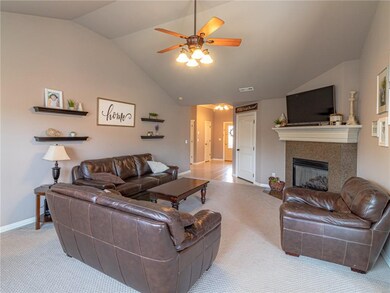 490 Harness Ln, West Fork, AR 72774 - photo 6