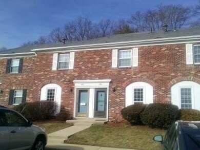 403 Windsor Dr unit 403, Framingham, MA 01701 - photo 2