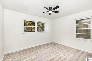 512 Village Dr, Elizabethtown, KY 42701 - photo 7