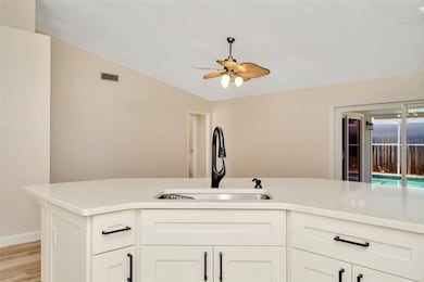 1504 Attleboro Ln, Brandon, FL 33511 - photo 5