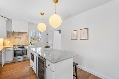 14 Columbus Ave, Newburyport, MA 01950 - photo 5