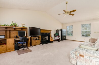 1192 Wilstone Ct, Columbus, OH 43240 - photo 3