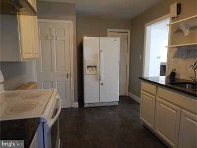 111 College St, Boyertown, PA 19512 - photo 5