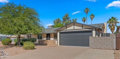 4016 E Ludlow Dr, Phoenix, AZ 85032 - photo 3