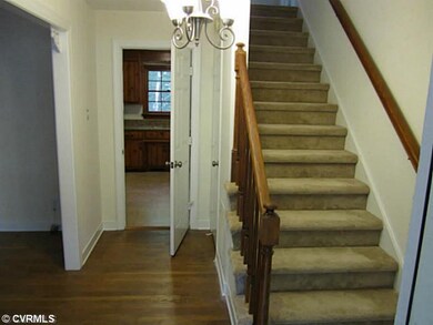 Foyer - Foyer sets the tone for this great house. 