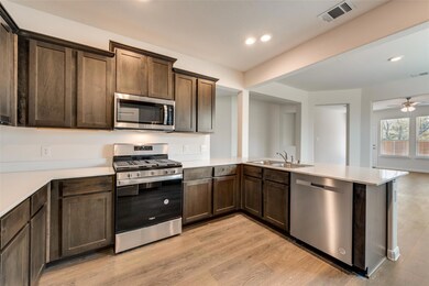 3708 Southbend Dr, Denison, TX 75020 - photo 5