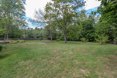 2 Swart St, Nashua, NH 03064 - photo 3