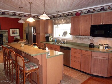 144 Crocketts Crest, Pocono Pines, PA 18350 - photo 6
