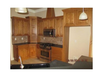 404 SW Duke Ave, Bentonville, AR 72712 - photo 7