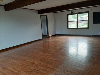 4071 Fairlawn Dr, Columbus, IN 47203 - photo 5