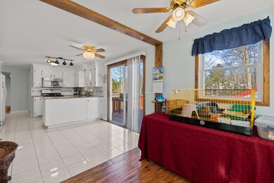 2 Hickory Lane Gorham_002