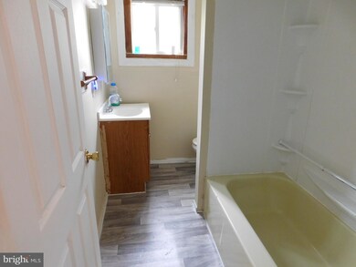 263 Hooker St, Riverside, NJ 08075 - photo 7