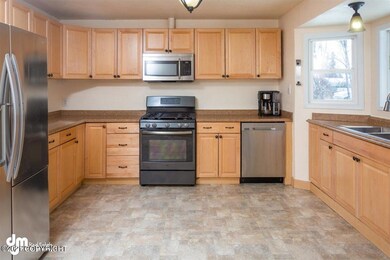 07-Kitchen_DMD_4779