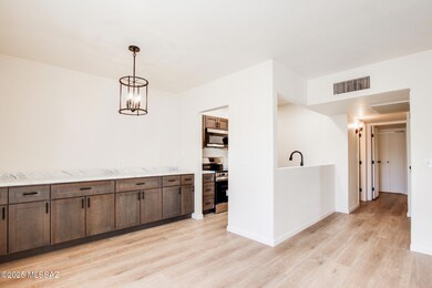 8080 E Speedway Blvd unit 607, Tucson, AZ 85710 - photo 5