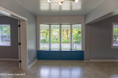 1712 Pineapple Ave, Melbourne, FL 32935 - photo 4