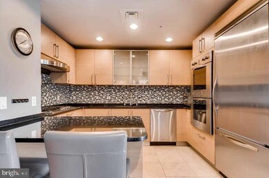 The Ritz-Carlton Residences, Baltimore, MD 21230 - photo 7