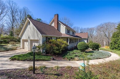 2866 Hickory Dr, Asheboro, NC 27205 - photo 2